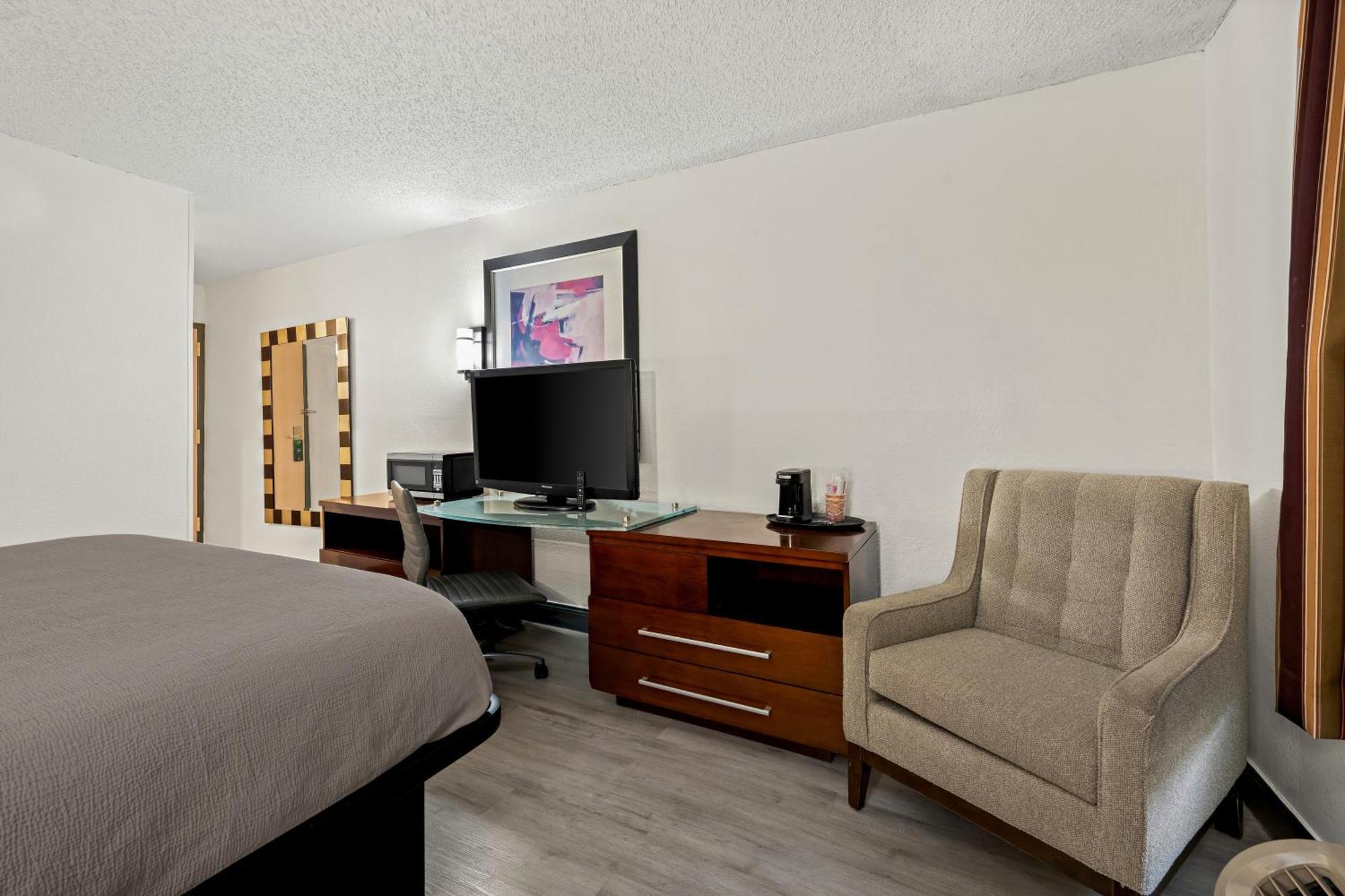 Quality Inn Rocky Mount Extérieur photo