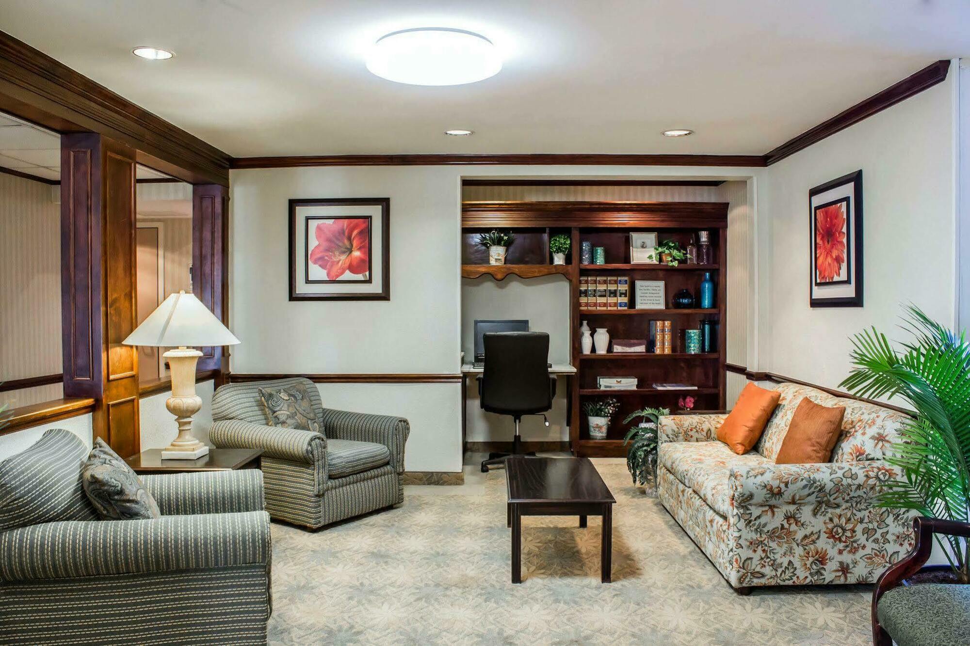 Quality Inn Rocky Mount Extérieur photo